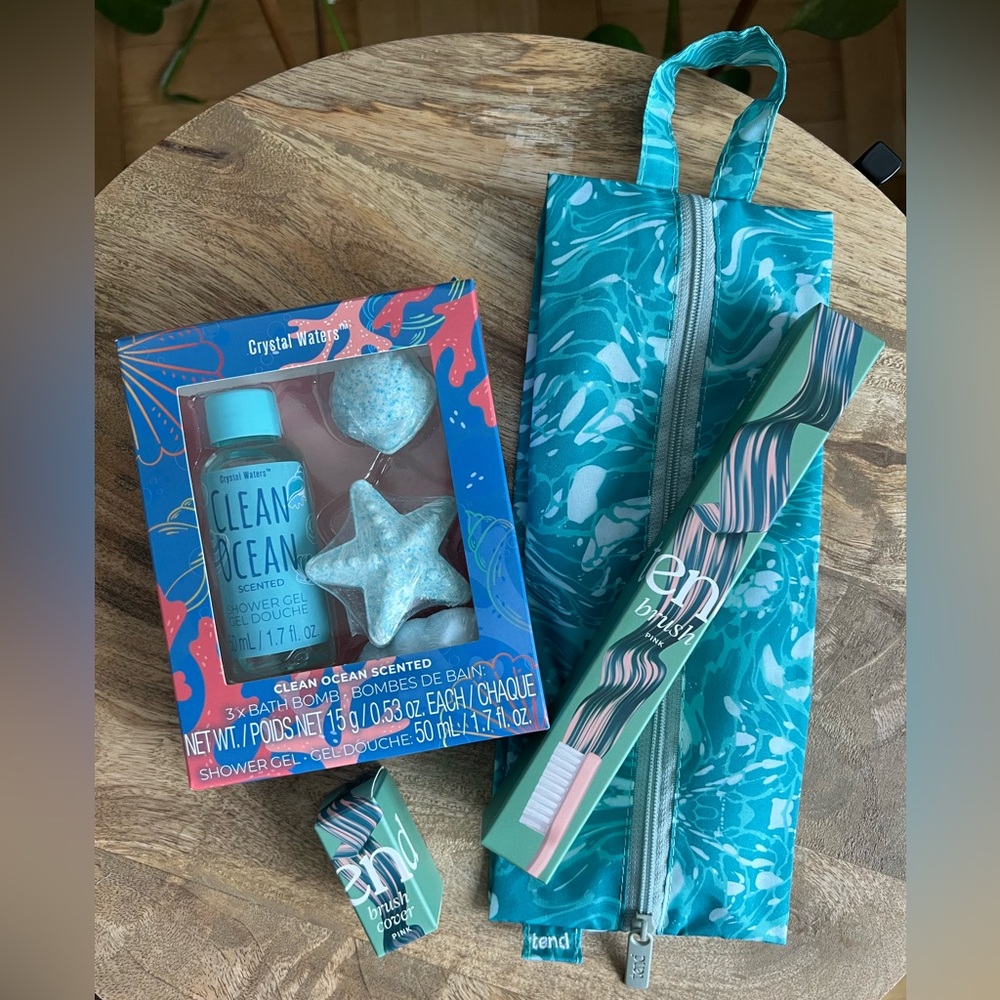 7 Piece Bath and Toiletries Set